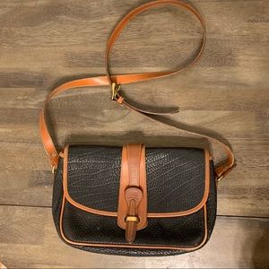 Vintage Dooney & Bourke leather cross-body